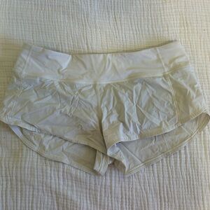 Lululemon Athletica Speed Up 2.5 inch Shorts